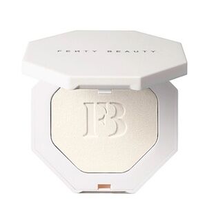 Fenty Beauty “Metal Moon” Highlighter